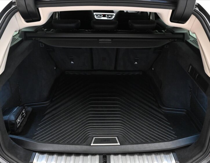 BMW Řada 3 Kombi 2,0 l 140 kw