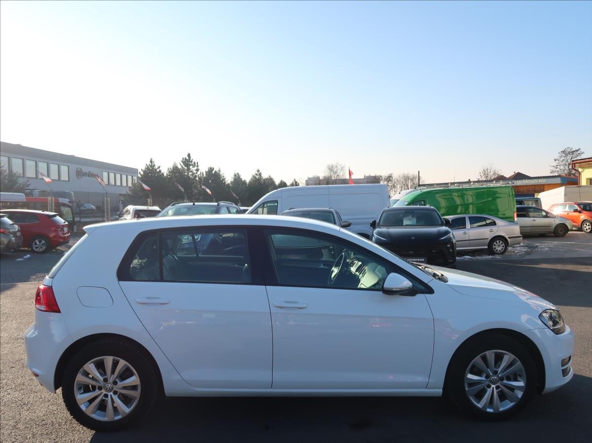 Volkswagen Golf Kombi 1,2 l 81 kw