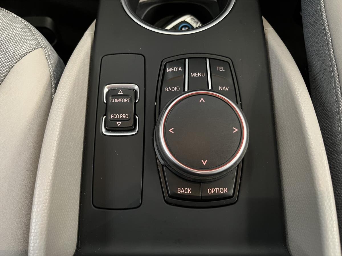 BMW i3 Hatchback 647,0 125 kw