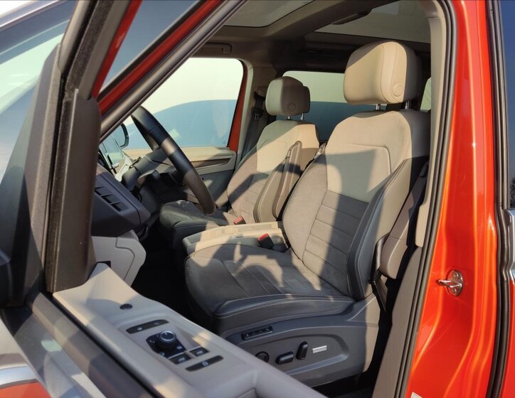 Volkswagen Multivan MPV 2,0 l 110 kw