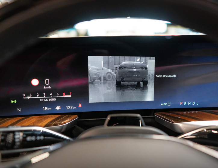 Cadillac Escalade 27