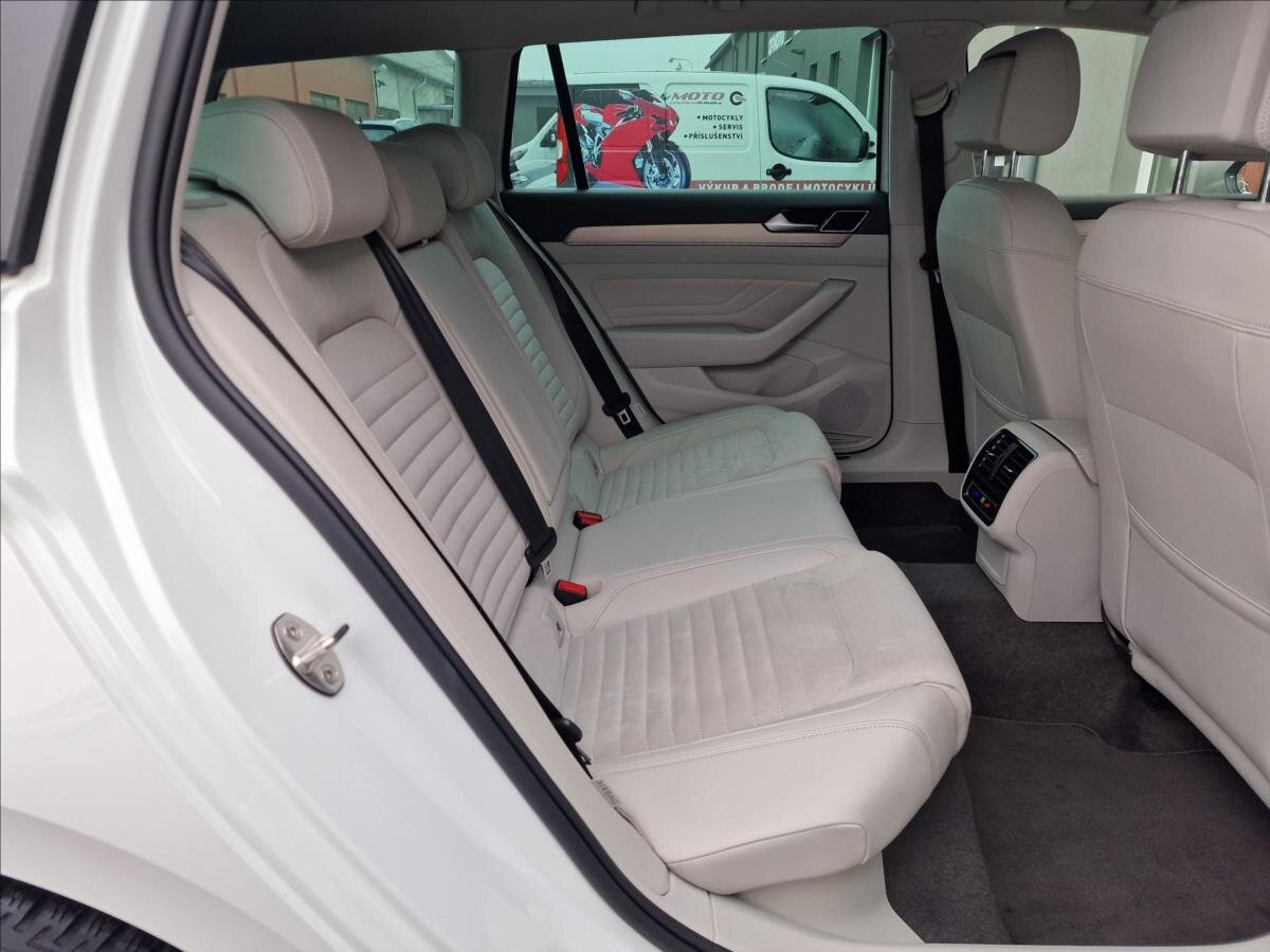 Volkswagen Passat Kombi 2,0 l 110 kw