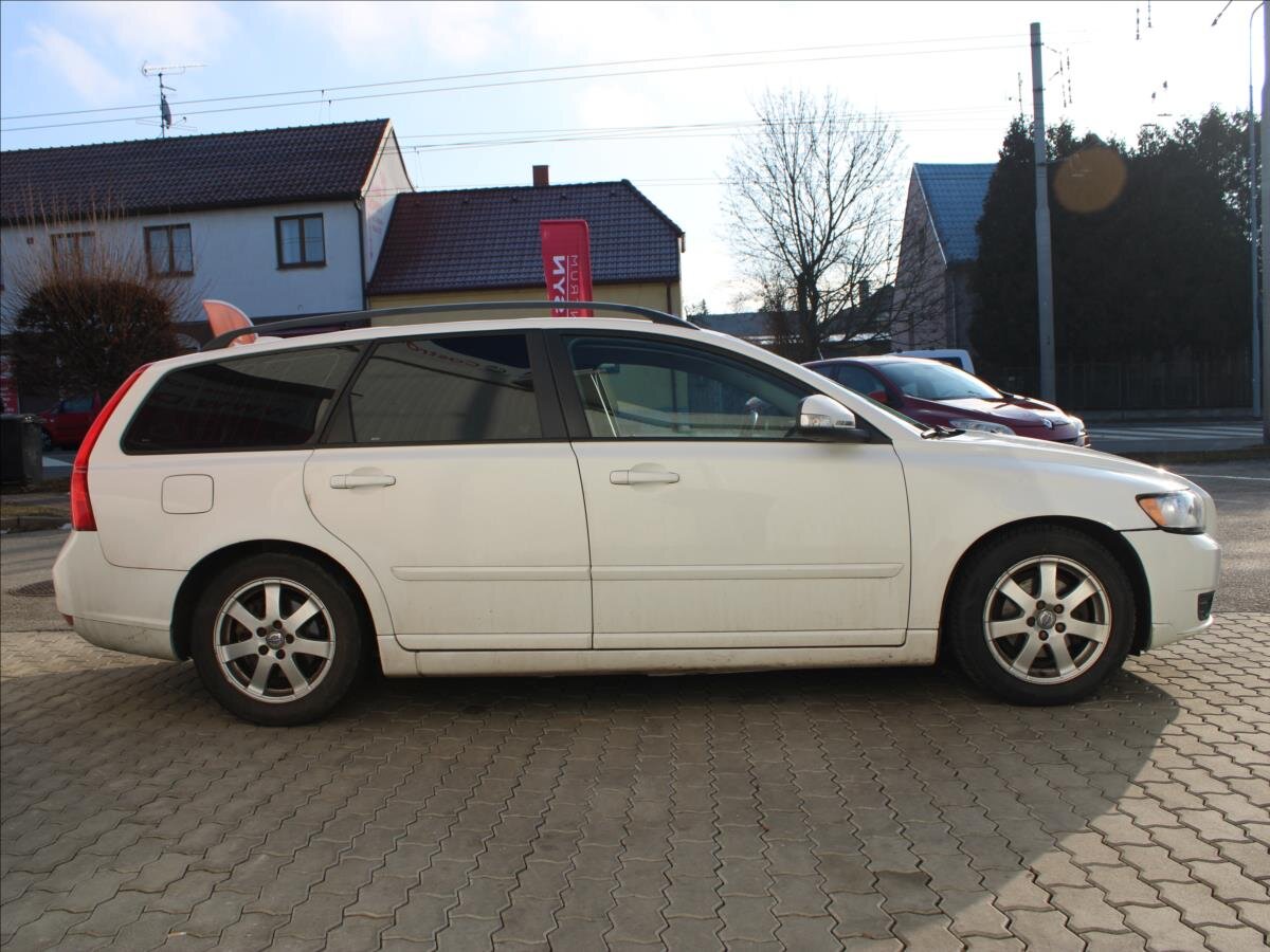 Volvo V50 Kombi 1,6 l 84 kw