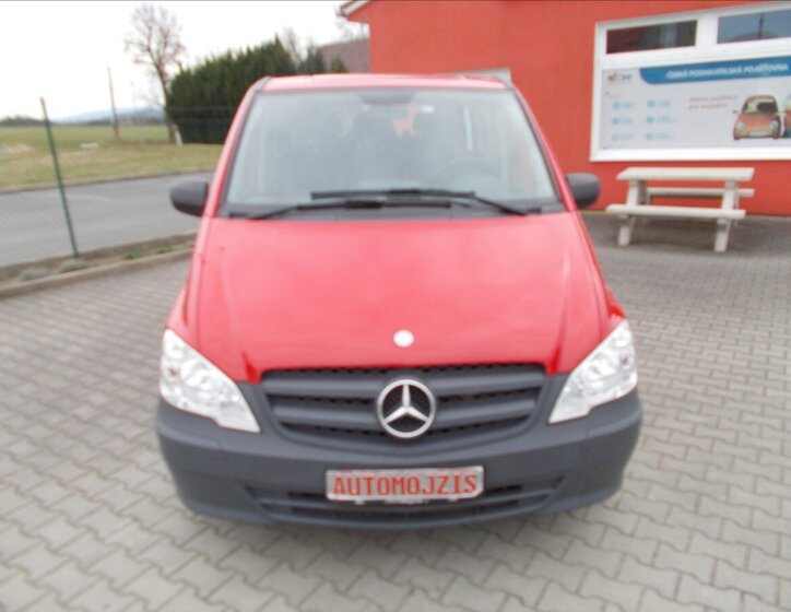 Mercedes-Benz Vito MPV 2,1 l 70 kw