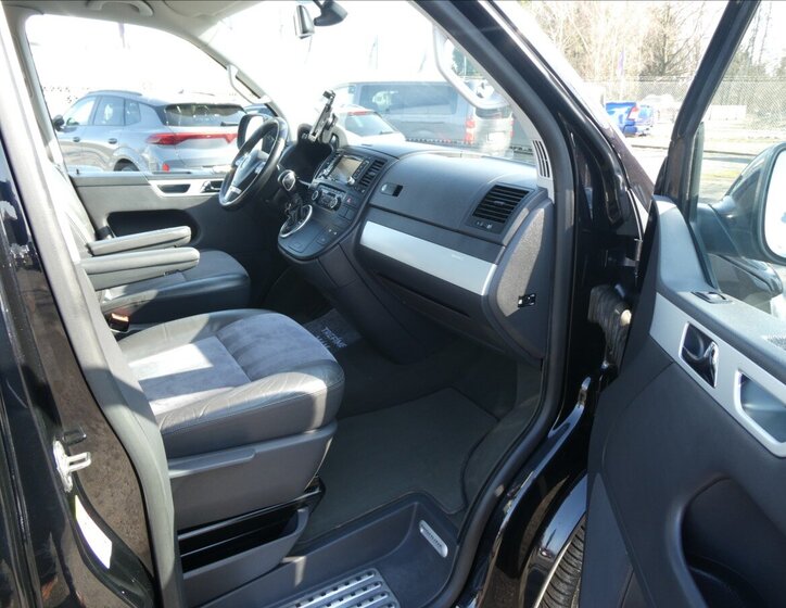 Volkswagen Multivan Ostatní 2,0 l 132 kw