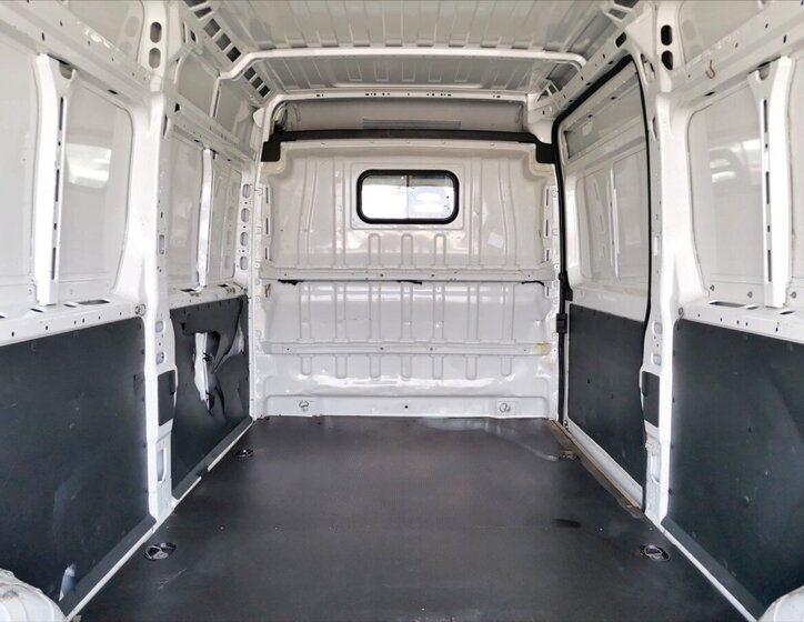 Peugeot Boxer Ostatní 2,2 l 110 kw