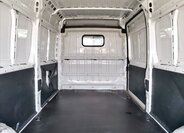 Peugeot Boxer Ostatní 2,2 l 110 kw