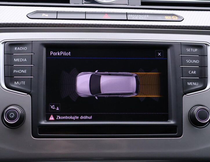 Volkswagen Passat Kombi 2,0 l 140 kw