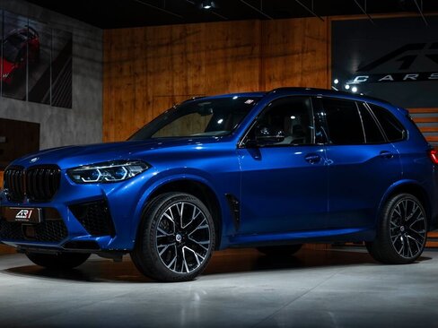 BMW X5 SUV / Terénní 4,4 l 460 kw