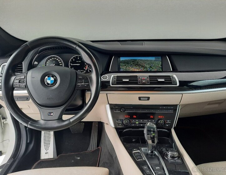 BMW Řada 5 Sedan 3,0 l 220 kw