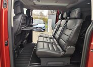 Peugeot Traveller 12