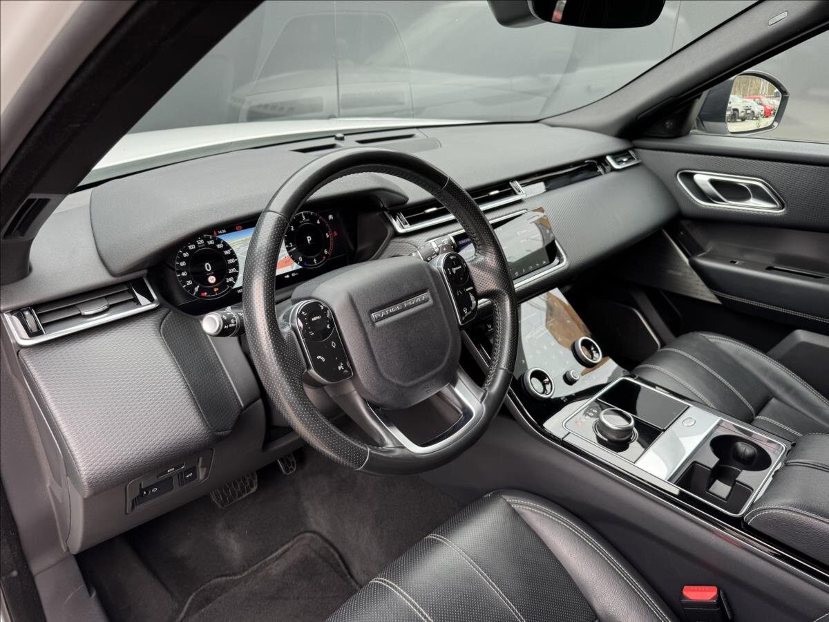 Land Rover Range Rover Velar SUV / Terénní 2,0 l 177 kw