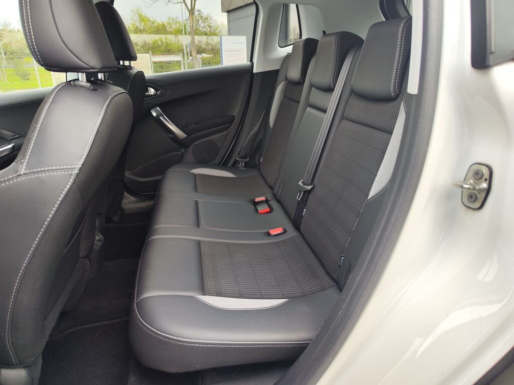 Peugeot 2008 SUV / Terénní 1,2 l 81 kw