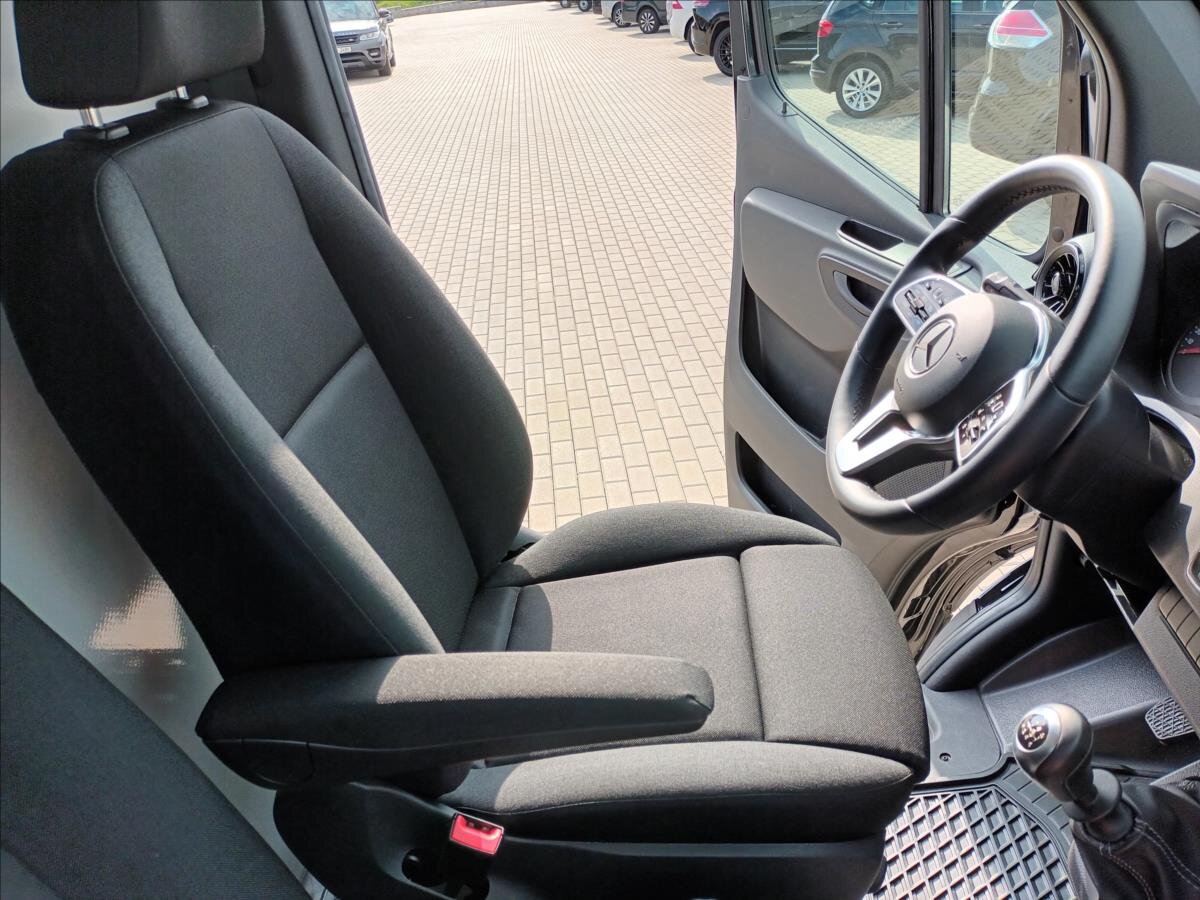 Mercedes-Benz Sprinter Ostatní 3,0 l 140 kw
