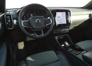 Volvo XC40 SUV / Terénní 2,0 l 120 kw