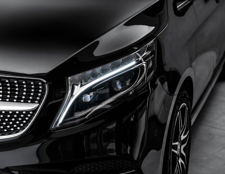 Mercedes-Benz Třídy V 9