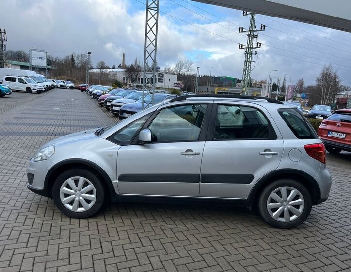 Suzuki SX4 SUV 1,5 l 82 kw