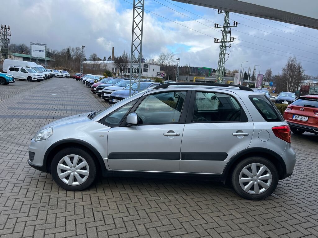 Suzuki SX4 SUV 1,5 l 82 kw