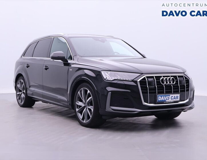 Audi Q7 1