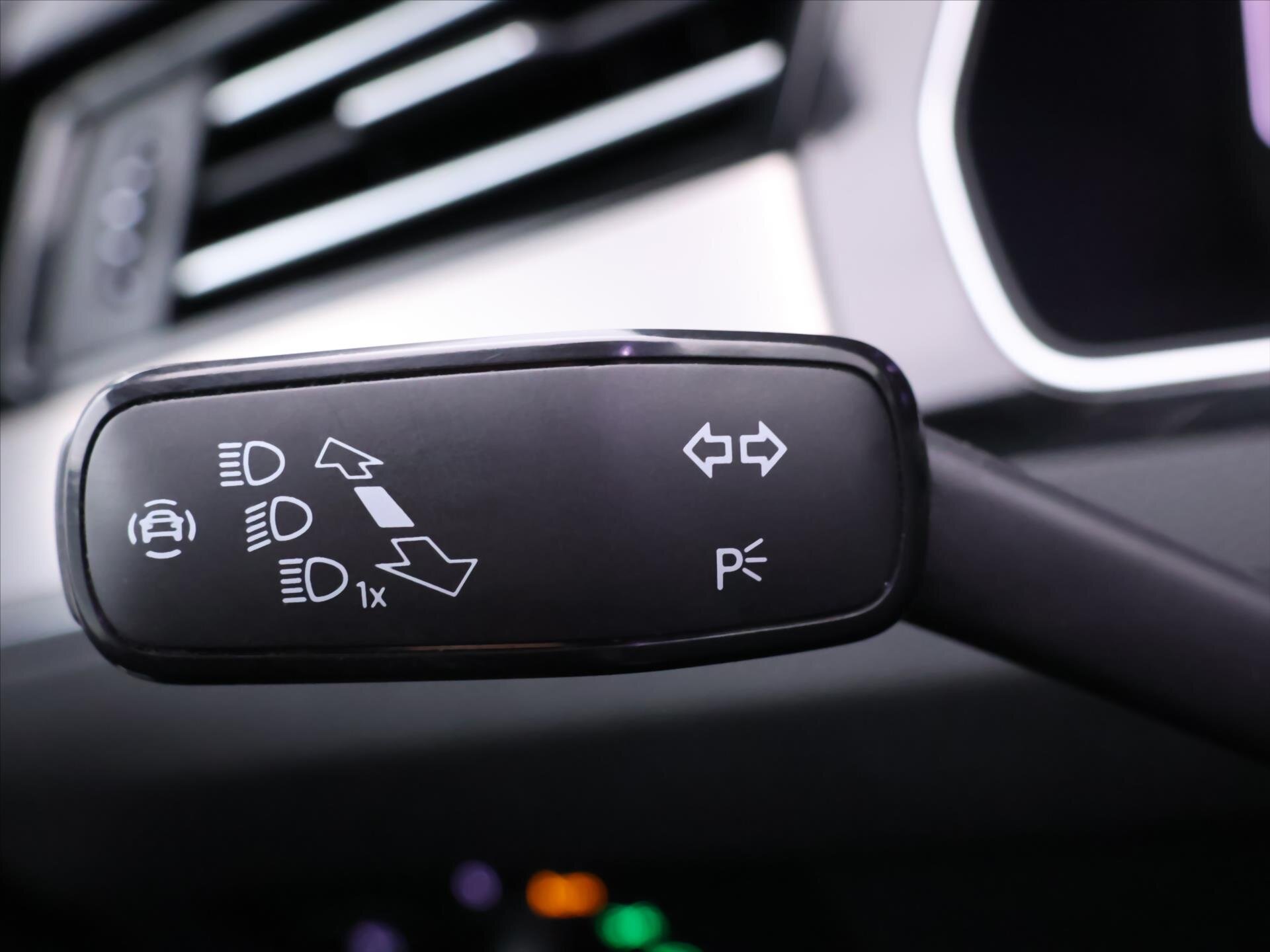 Volkswagen Passat Kombi 1,6 l 88 kw