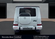 Mercedes-Benz Třídy G SUV / Terénní 0,0 432 kw