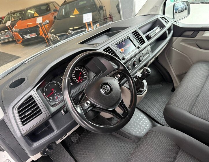 Volkswagen Transporter 10