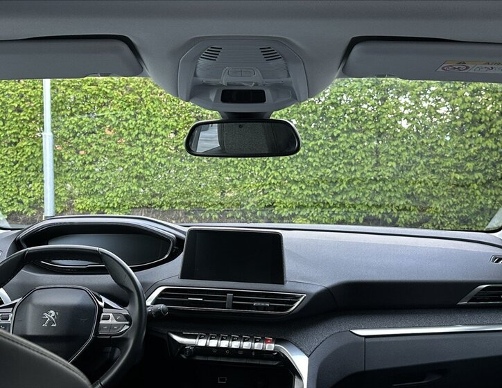 Peugeot 3008 SUV / Terénní 1,2 l 96 kw