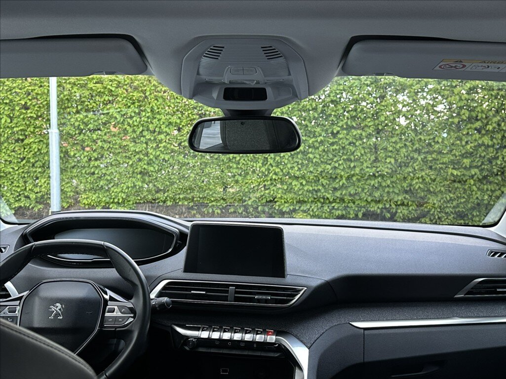 Peugeot 3008 SUV / Terénní 1,2 l 96 kw