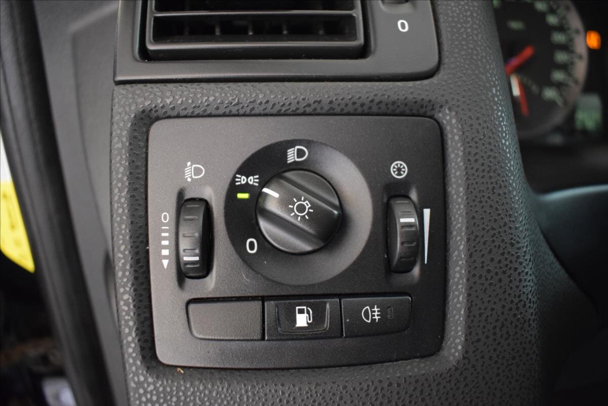 Volvo V50 Kombi 1,6 l 80 kw