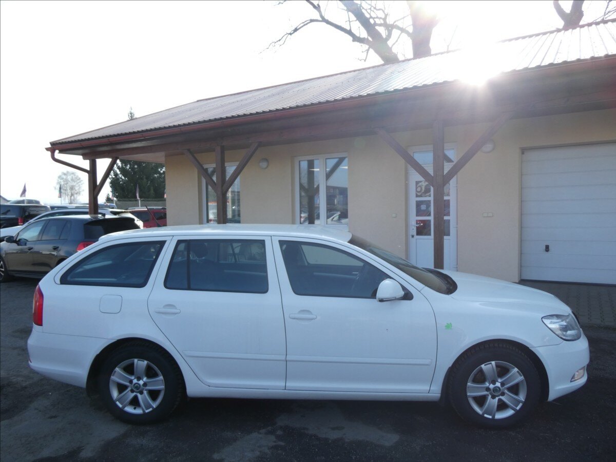 Škoda Octavia Kombi 1,6 l 77 kw