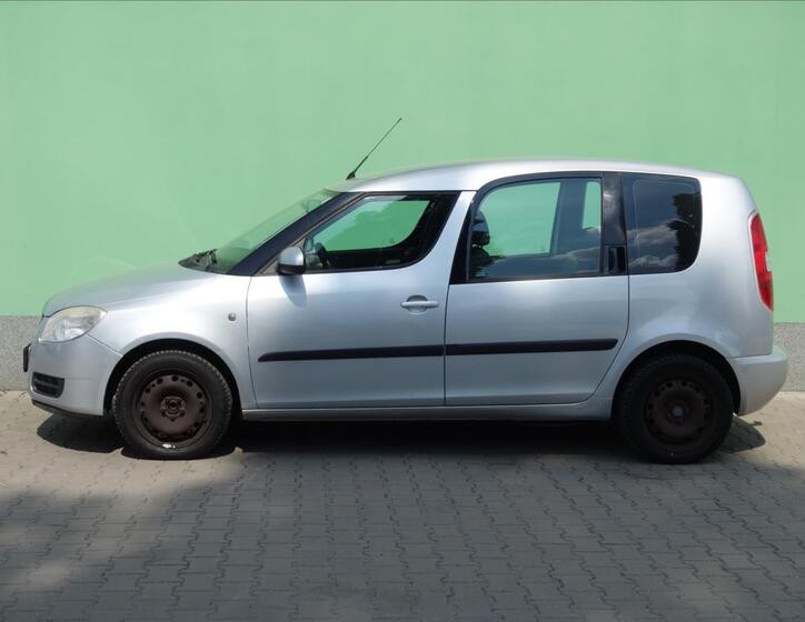 Škoda Roomster 4