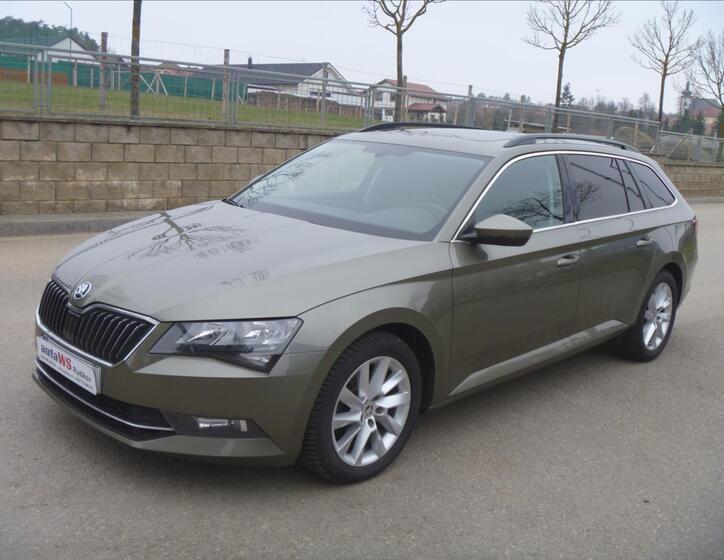 Škoda Superb 1
