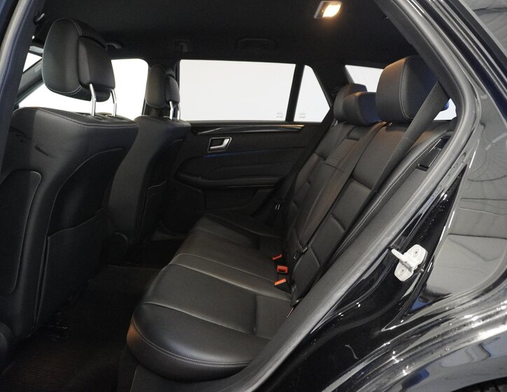 Mercedes-Benz Třídy E Kombi 3,0 l 190 kw