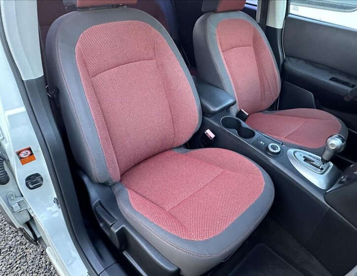 Nissan Qashqai SUV 2,0 l 110 kw