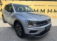 Volkswagen Tiguan 1