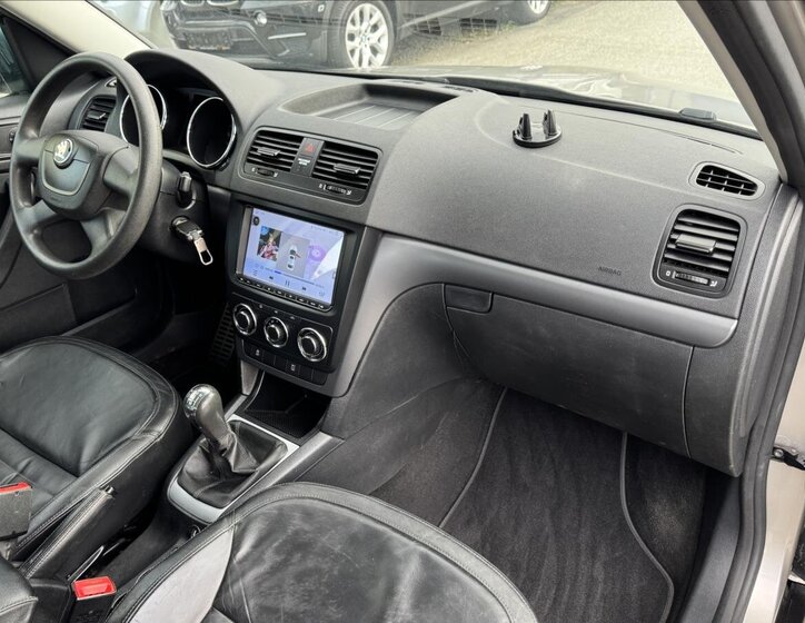 Škoda Yeti SUV / Terénní 1,2 l 77 kw