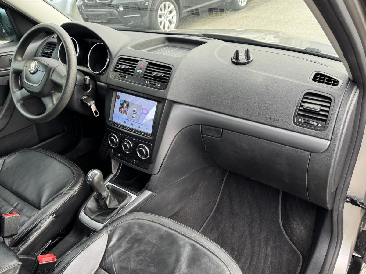 Škoda Yeti SUV / Terénní 1,2 l 77 kw