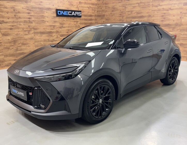 Toyota C-HR 1