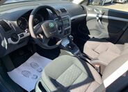 Škoda Octavia 14