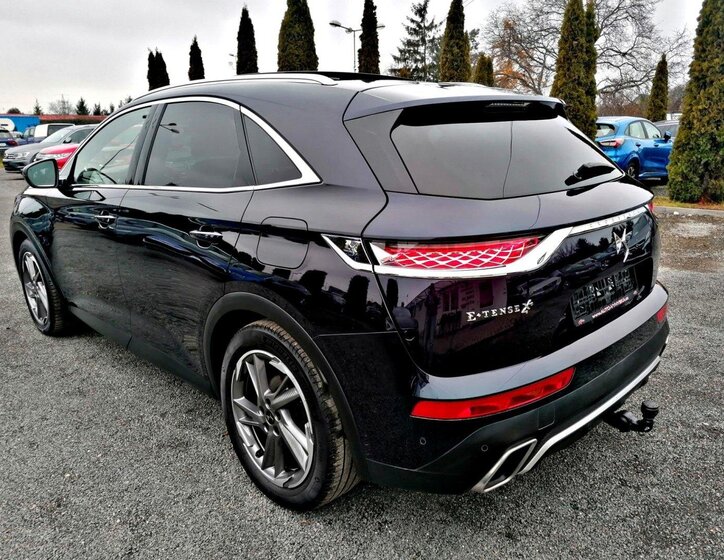 DS Automobiles DS7 Crossback 6