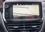 Peugeot 2008 SUV 1,2 l 96 kw