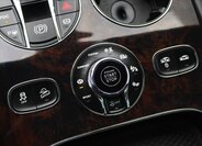 Bentley Bentayga 26