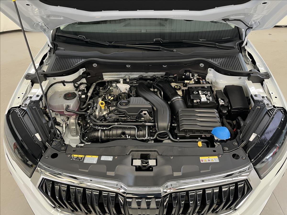 Škoda Karoq SUV / Terénní 1,5 l 110 kw