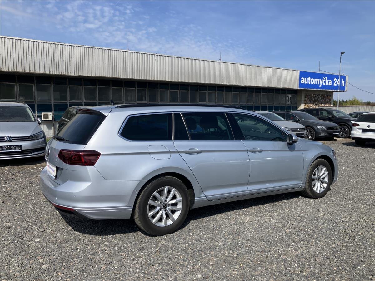 Volkswagen Passat Kombi 2,0 l 110 kw