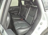 Jeep Cherokee SUV 2,2 l 147 kw