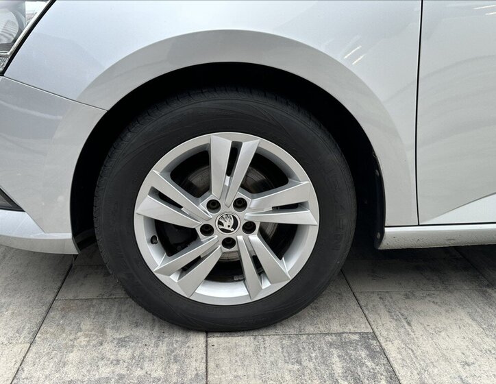 Škoda Fabia Hatchback 999,0 70 kw