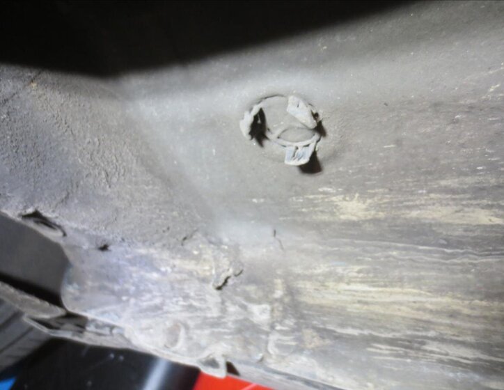 Citroën C5 Sedan / Limuzína 2,0 l 103 kw