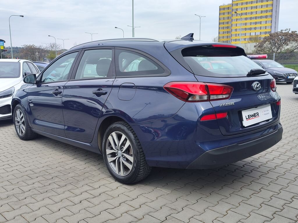 Hyundai i30 Kombi 998,0 88 kw