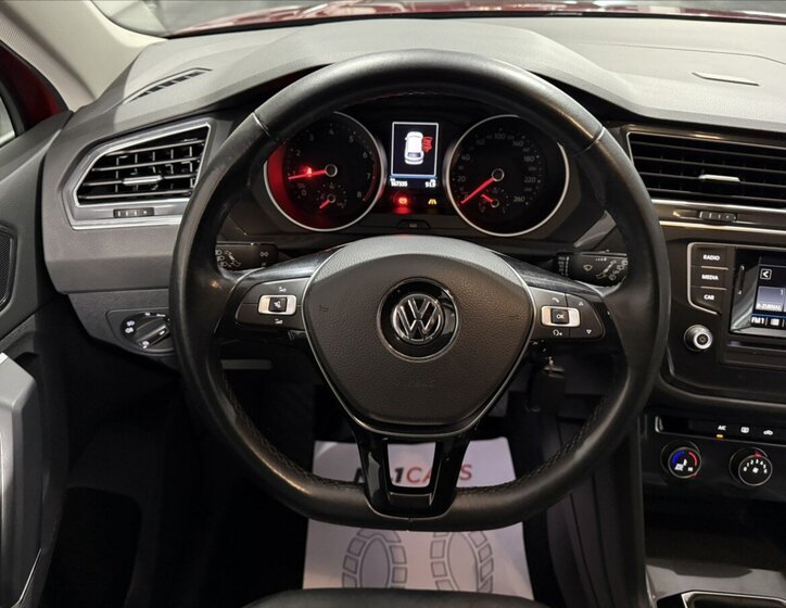 Volkswagen Tiguan SUV / Terénní 1,4 l 110 kw