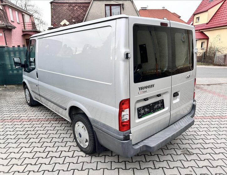 Ford Transit Skříň 2,2 l 63 kw
